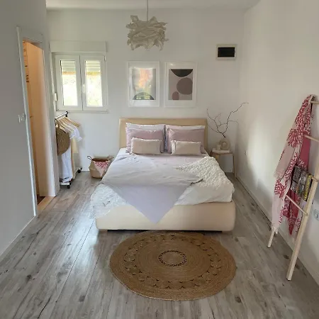 David 73 Apartman Split